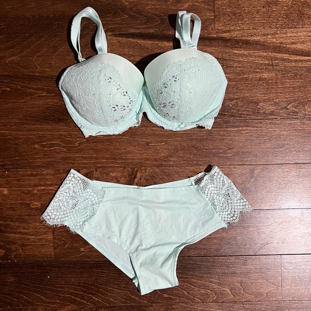 Bra & Panty Set